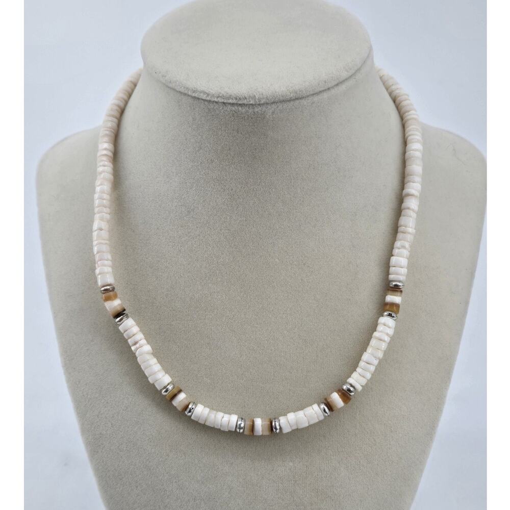 Vintage Y2K White Puka Heishi Shell Choker Necklace Surfer California Coastal